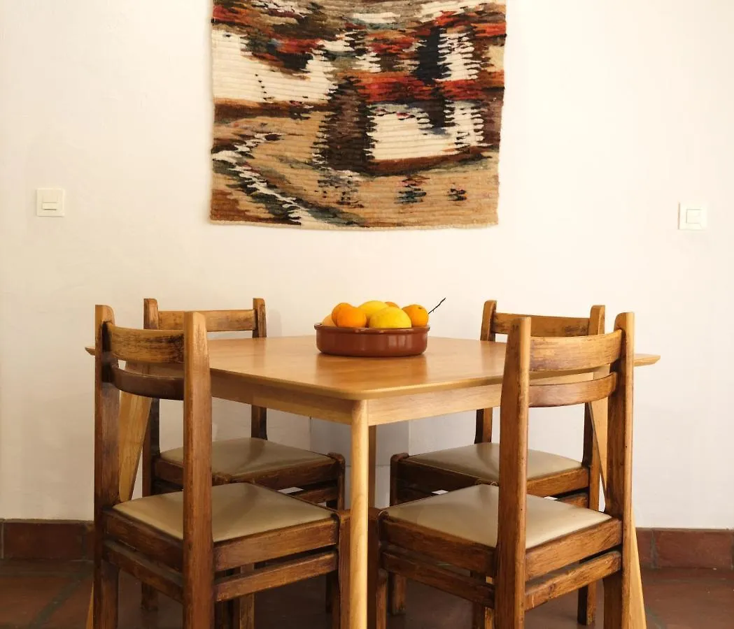 Agroturismo The Wild Olive Andalucía Citrus Suite Casares España