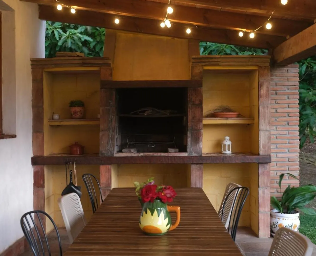 The Wild Olive Andalucía Citrus Suite Casares