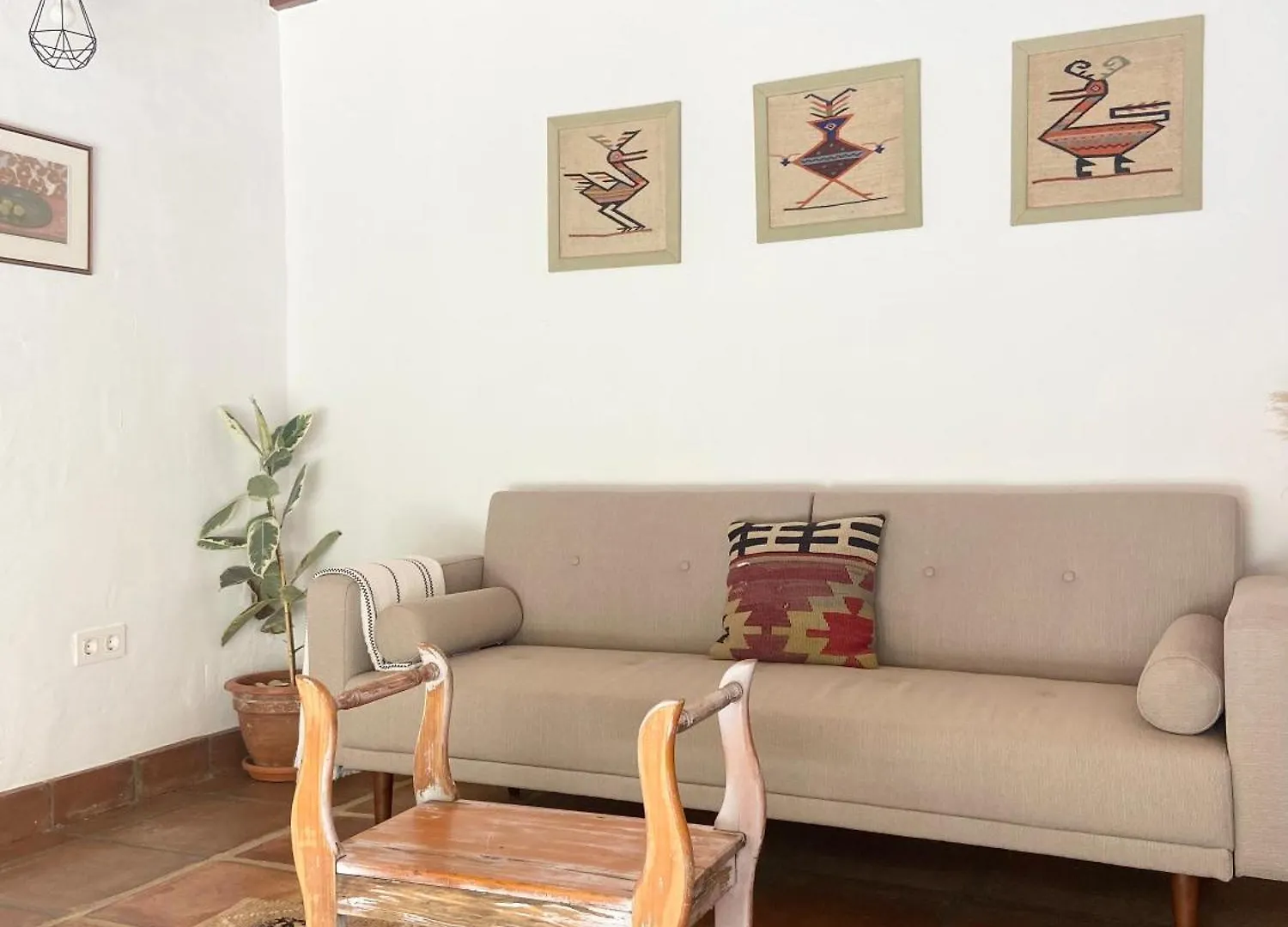 The Wild Olive Andalucía Citrus Suite Casares Agroturismo